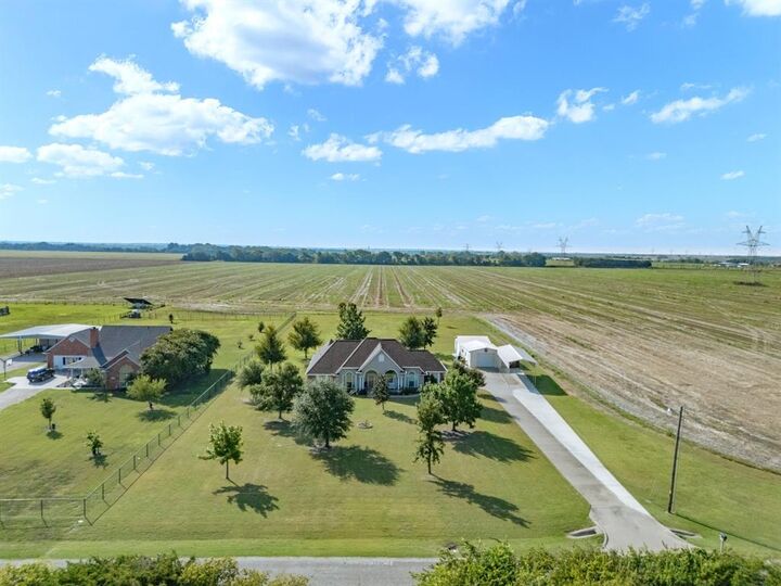 Property Photo:  356 Epps Road  TX 75152 