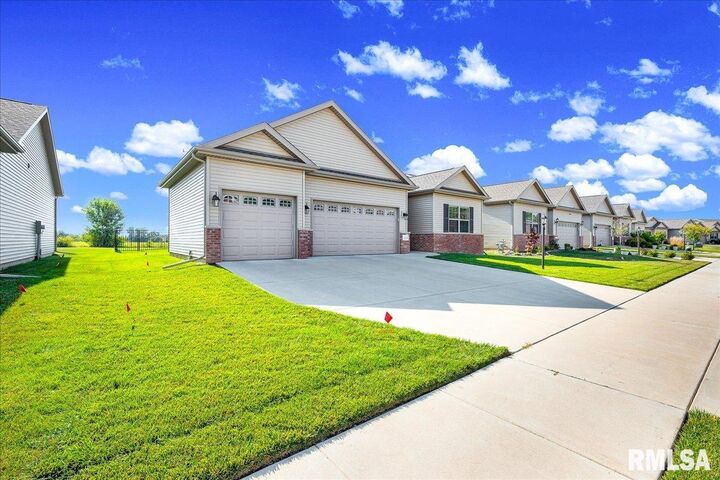 Property Photo:  11119 N Tuscany Ridge Court  IL 61525 