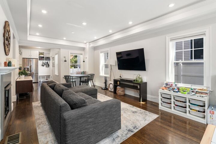 Property Photo: 11 Webster Street 11 MA 02145