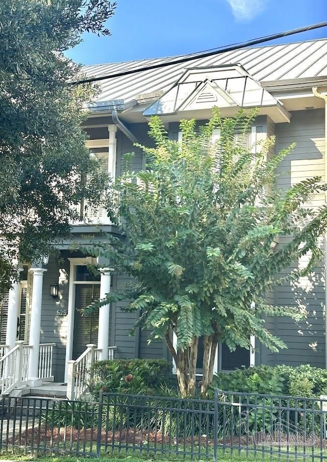 525 N Spring St 6  Pensacola FL 32501 photo