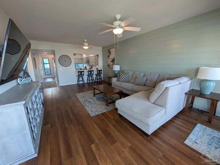 Property Photo:  1390 Ft Pickens Rd 124  FL 32561 