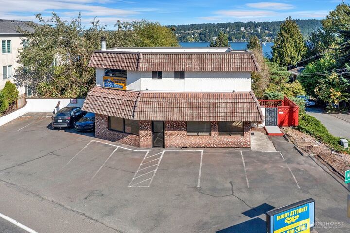 15500  Bothell Way NE  Lake Forest Park WA 98155 photo
