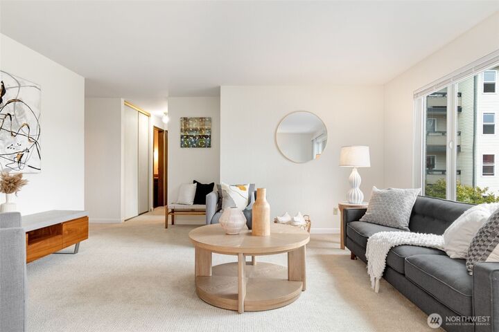 12300  28th Avenue NE 208  Seattle WA 98125 photo