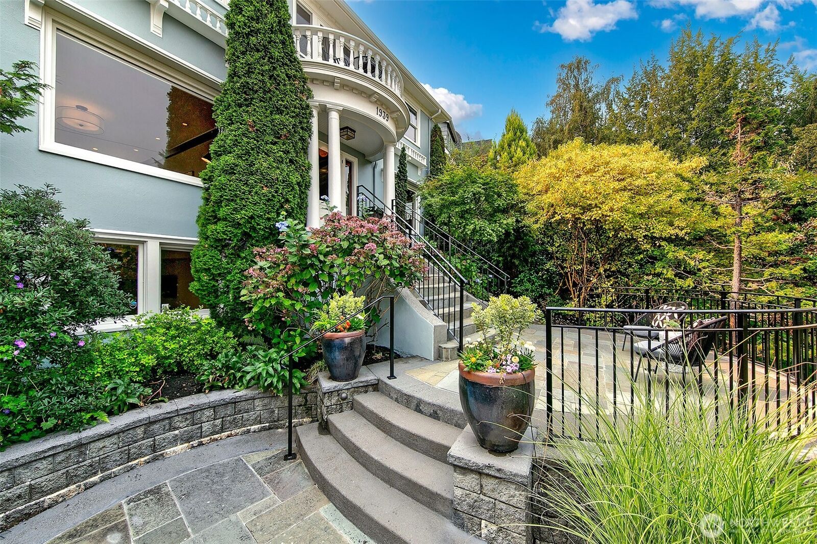 Property Photo:  1939 E Crescent Drive  WA 98112 