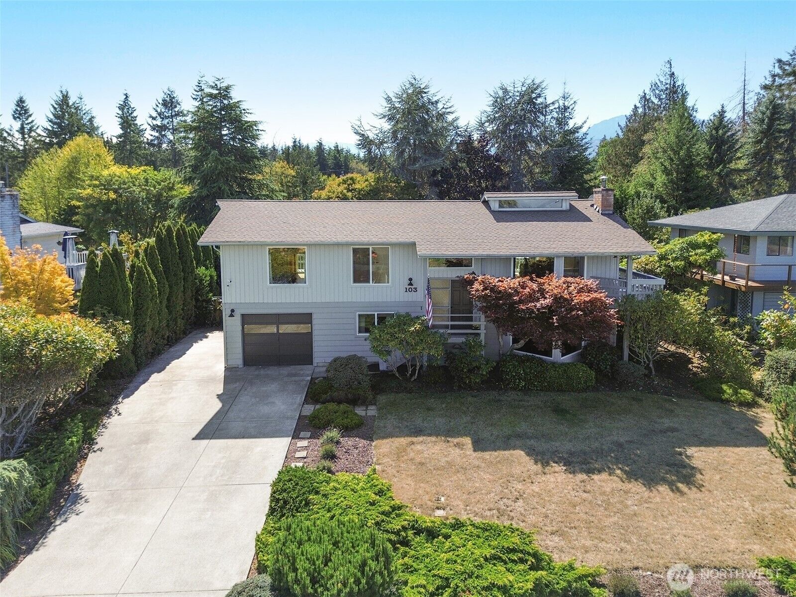 Property Photo:  103  Island View Road  WA 98362 