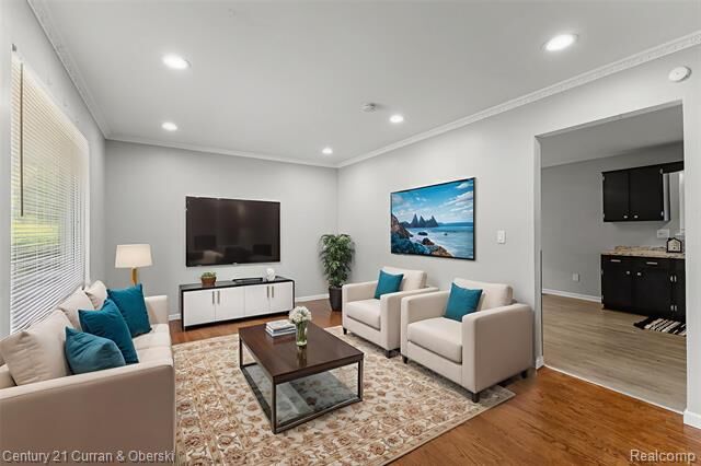 Property Photo: 1375 Wilson Avenue MI 48146