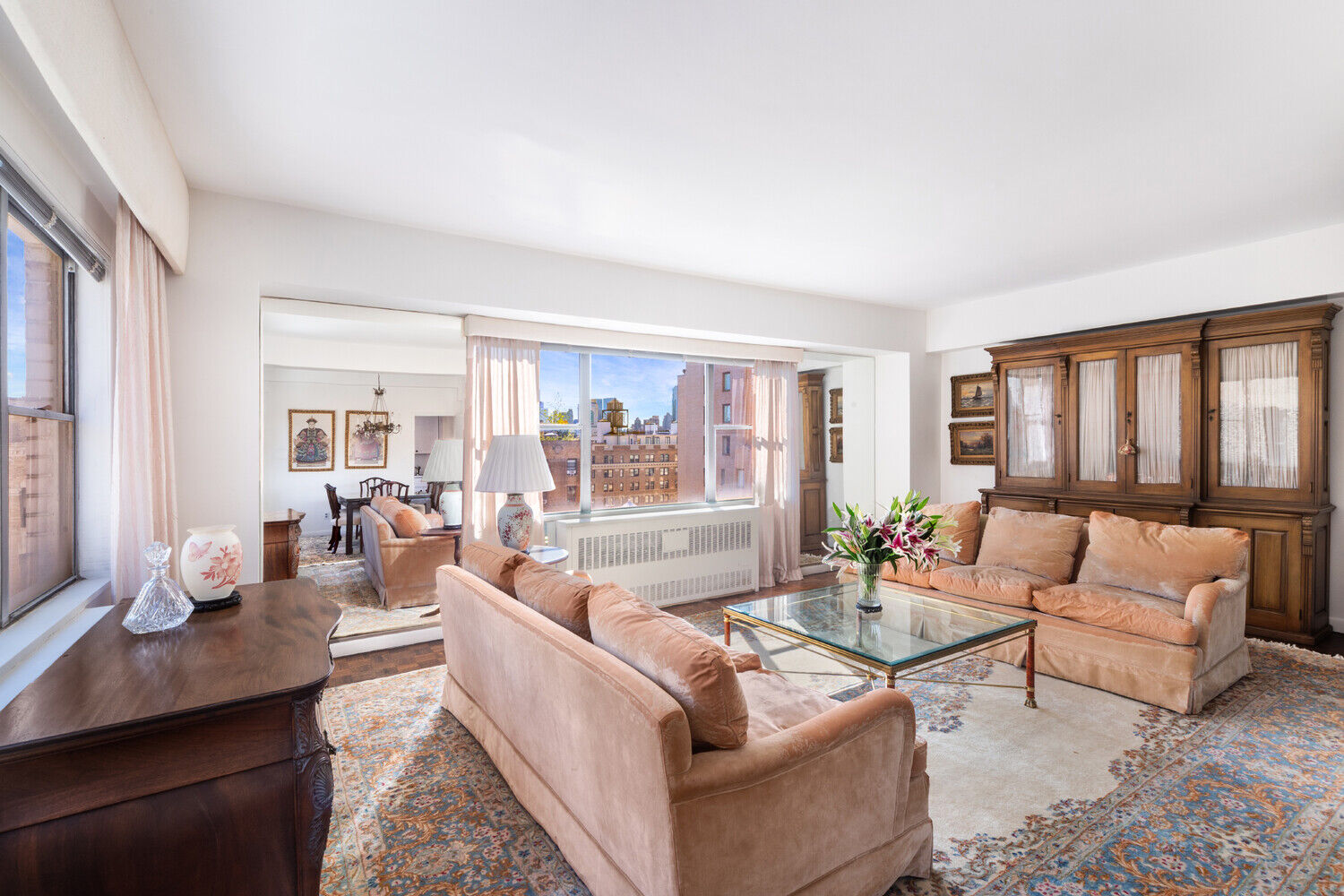 Property Photo:  11 E 86th Street 19B  NY 10028 