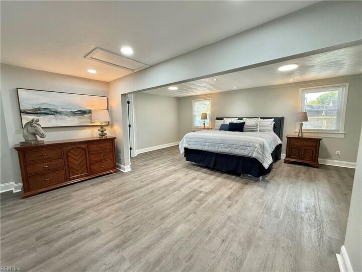 Property Photo:  5016 Madeira Rd  VA 23455 