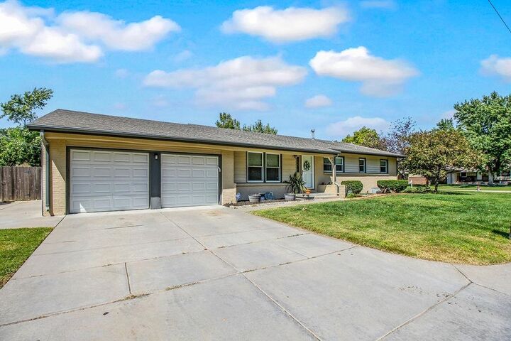 Photo de la propriété:  6124 Clarendon St  KS 67220 