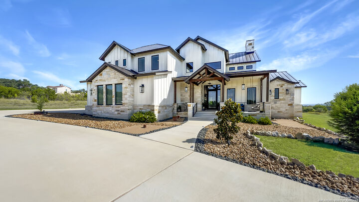 Property Photo: 2116 Senora Ridge TX 78133