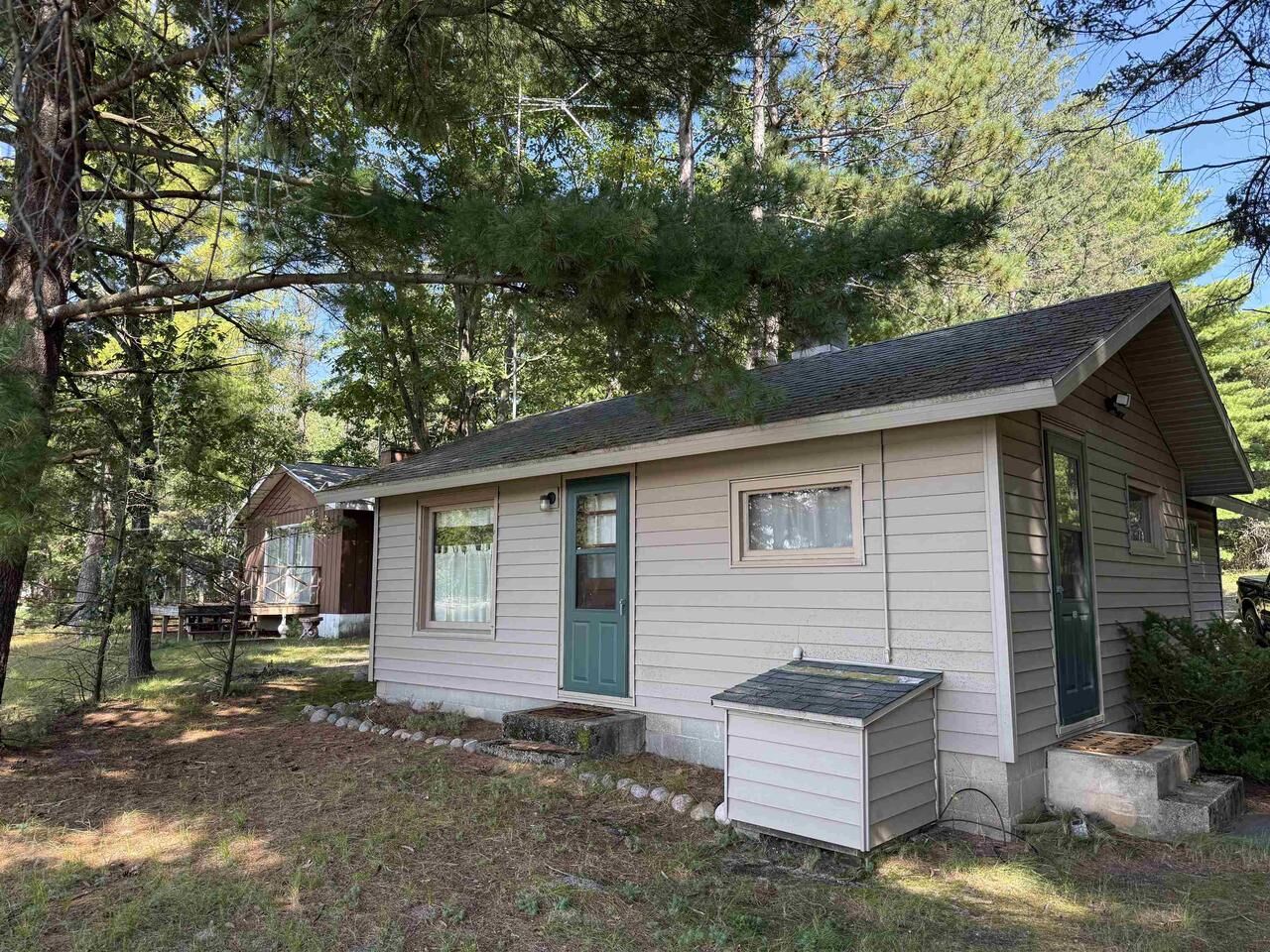 Property Photo:  3147 Lakeshore Drive  WI 53952 
