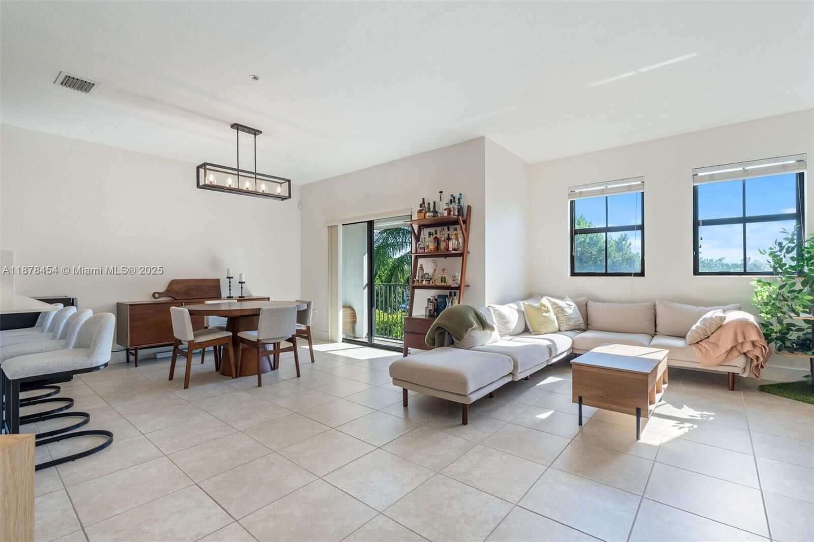 Property Photo:  10600 NW 88th St 212  FL 33178 