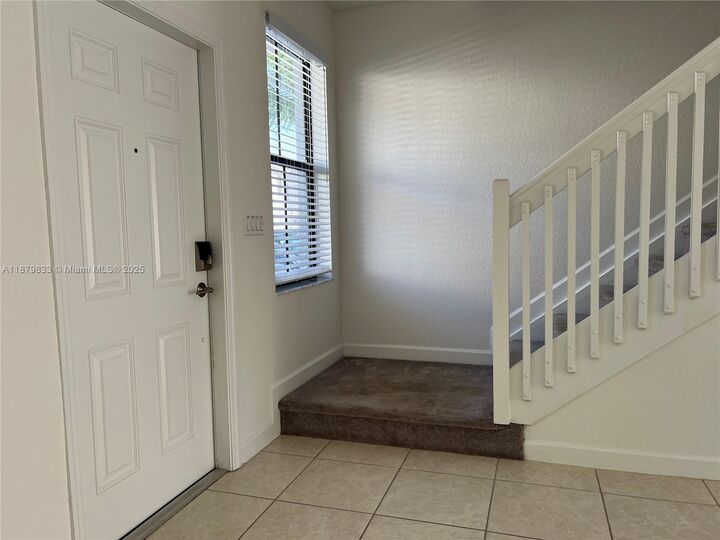 Property Photo:  1924 SW 5th Blvd  FL 33312 