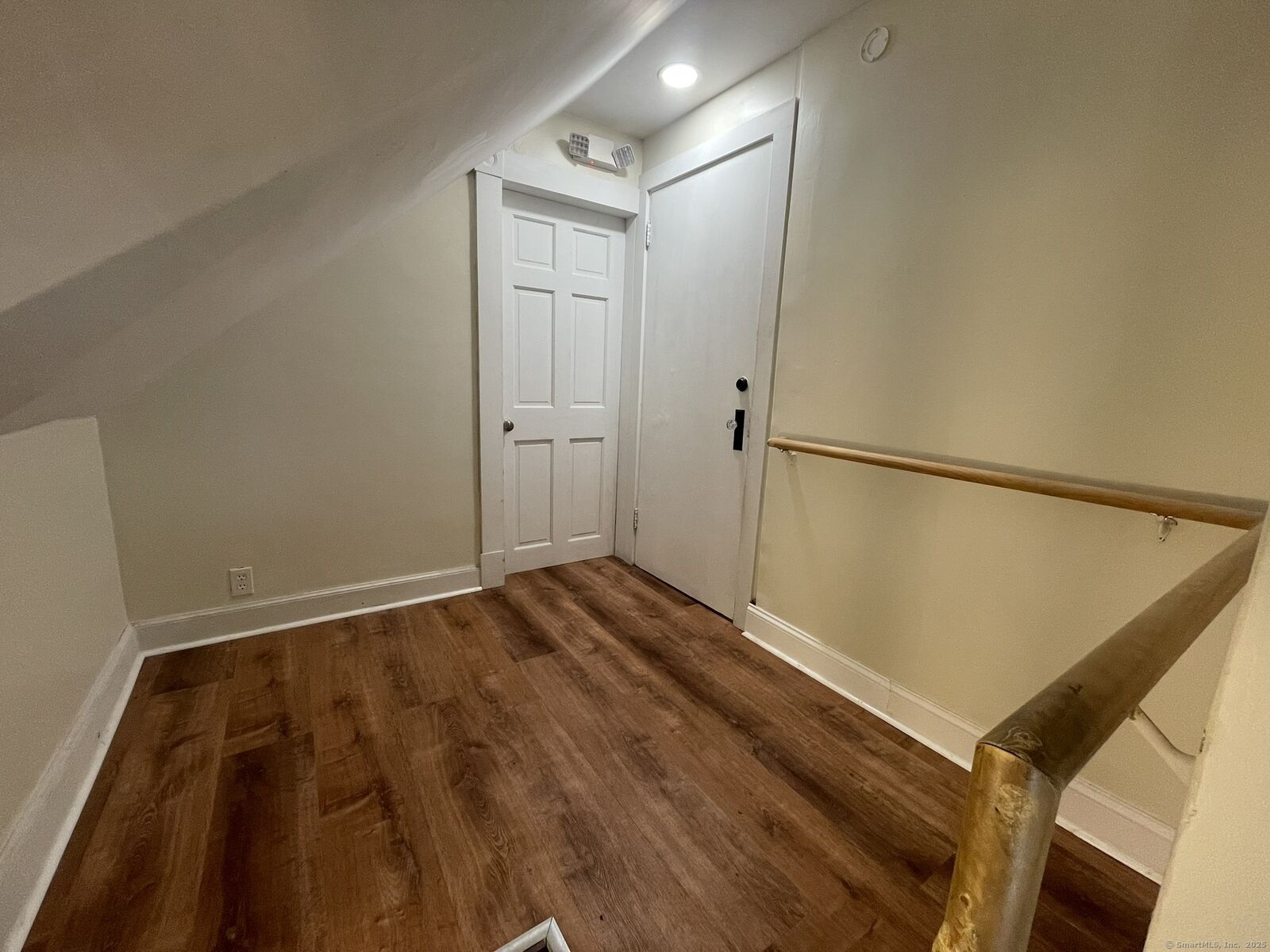 Property Photo:  37 George Street 3  CT 06010 