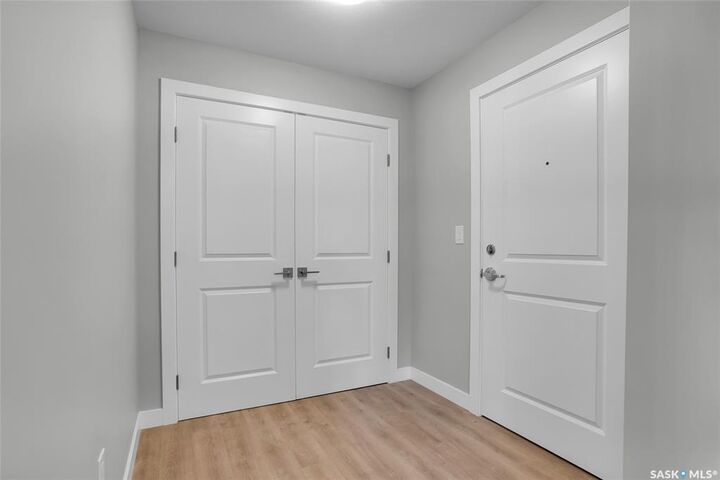 Property Photo: 318 108th Street W 109 SK S7N 1P8