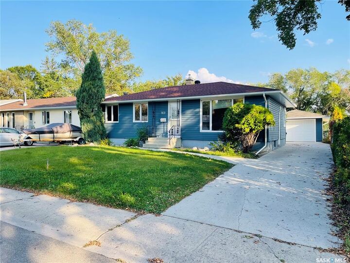 Property Photo:  169 Birchwood Crescent  SK S4S 5S3 