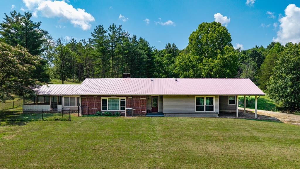 Property Photo: 107 Buhl-Morton Road OH 45631