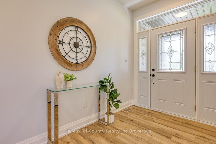 Property Photo:  192 Talbot Street  ON N0J 1E0 
