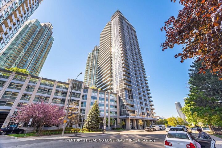 Property Photo:  223 Webb Drive S 201  ON L5B 0E8 