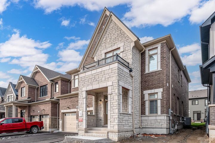 Property Photo: 1040 Suddard Avenue ON L1L 0V5