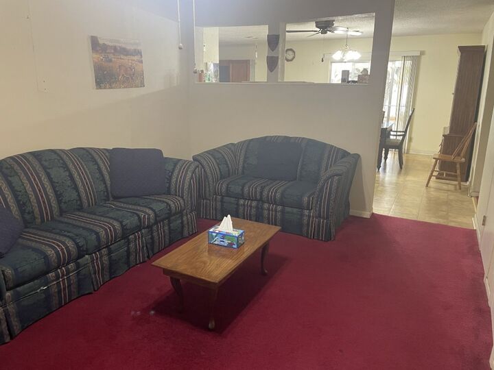 Property Photo:  