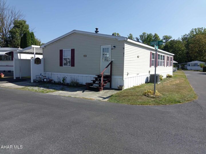 Property Photo: 811 Short Drive PA 16601