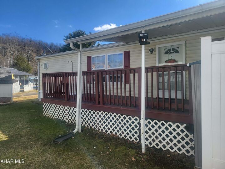 Property Photo:  811 Short Drive  PA 16601 