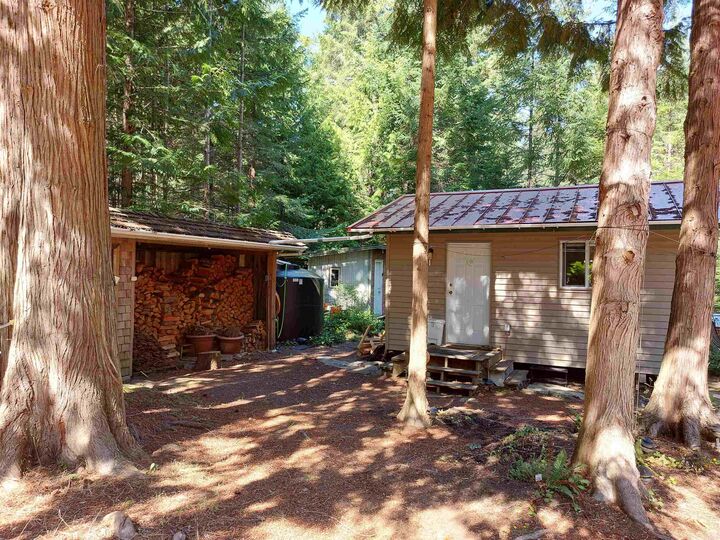 Property Photo: 559 Blitz Road BC V0N 2J1