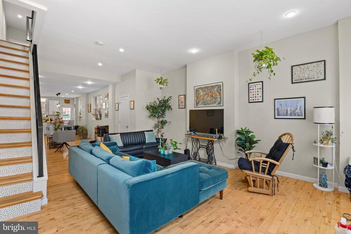 Property Photo: 1439 W Ritner Street PA 19145