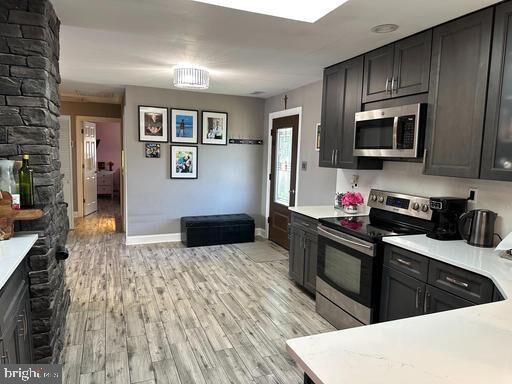 Property Photo: 31 Briaroot Lane PA 19054