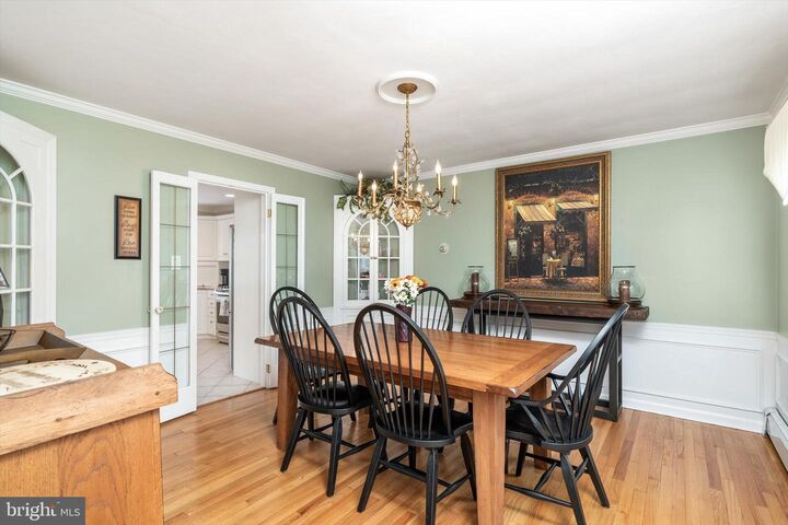 Property Photo:  7 Bernath Dr W  NJ 08690 