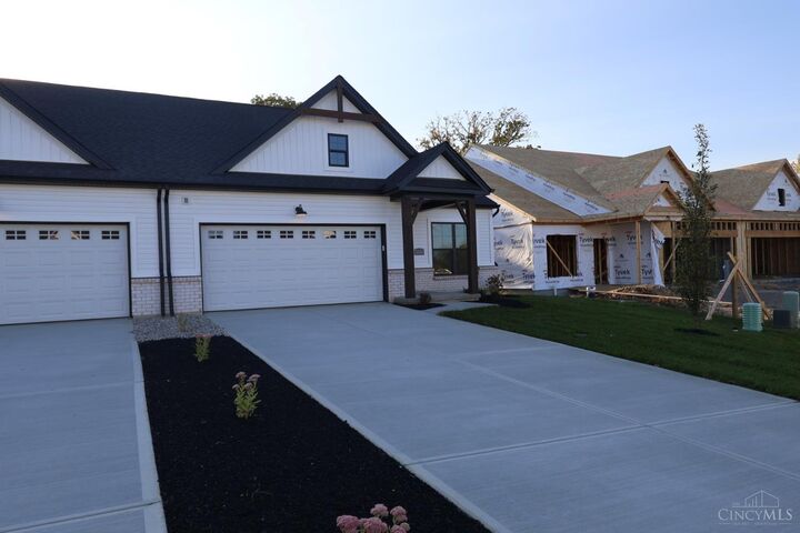 Property Photo:  5549 Birch Court  OH 45011 