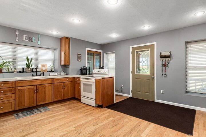 Property Photo:  10472 Township Road 80  OH 43076 