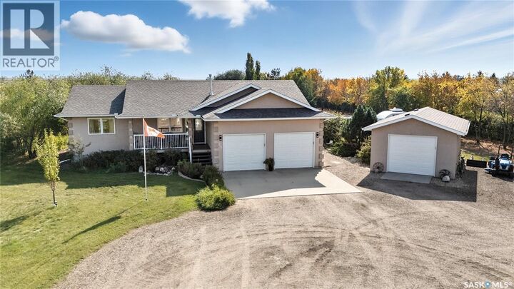 Property Photo:  35 Dawn Road  SK S6K 1C1 