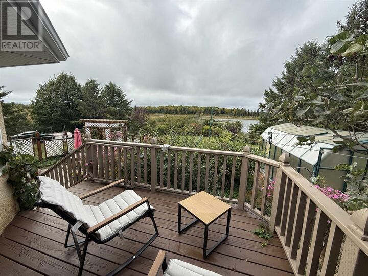 Property Photo:  110 Edgewater Dr  ON P8N 3K2 