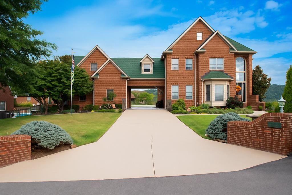 Property Photo: 105 Mountainview Court KY 41501