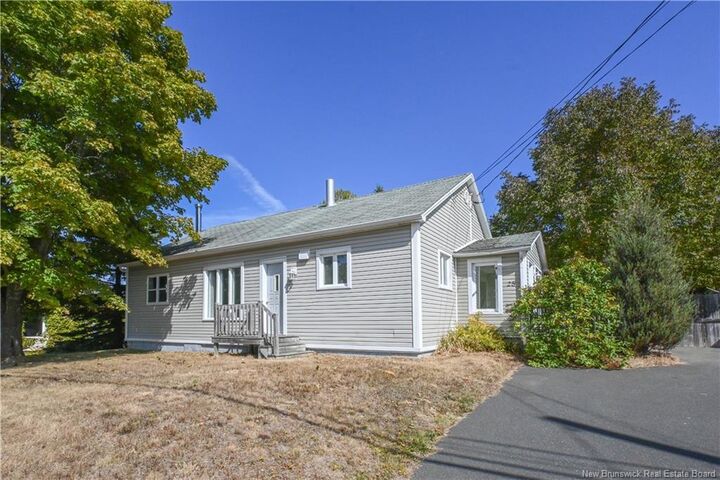Property Photo: 25 Rue Du Portage Street NB E1W 1A8