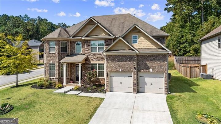 Property Photo: 601 Stream Court GA 30213