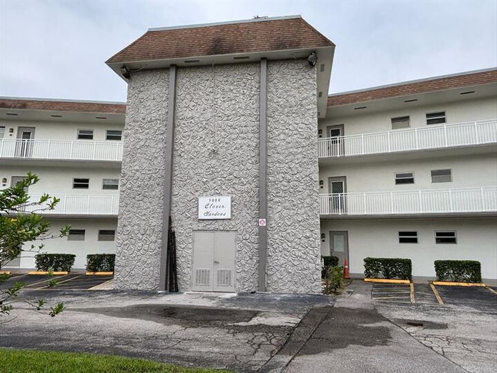 Property Photo:  5000 NW 36th Street 606  FL 33319 