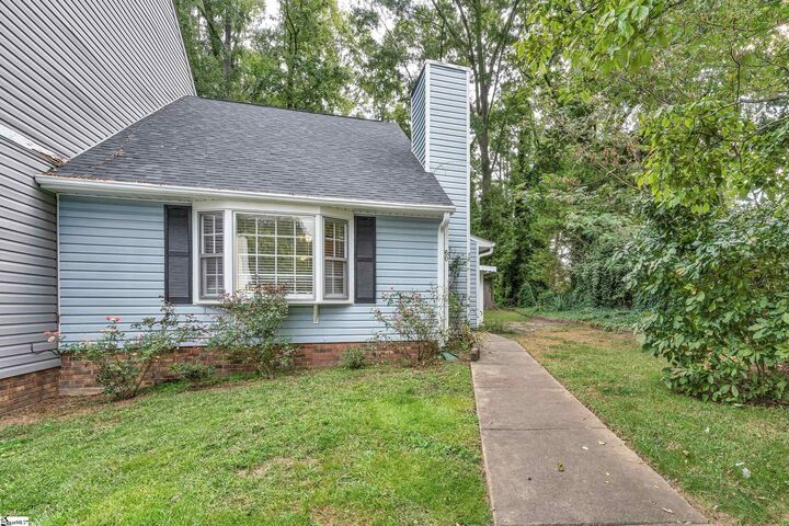 Property Photo:  60 Hidden Springs Road  SC 29302 