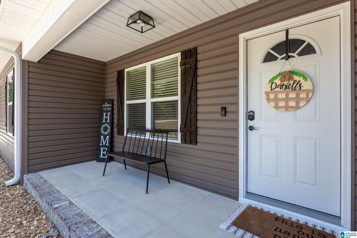 Property Photo:  190 Grants Road  AL 36271 