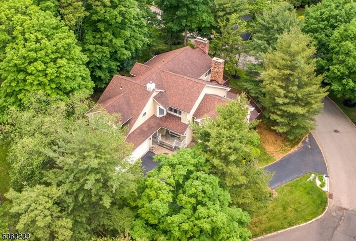 Property Photo:  21 Stafford Ln  NJ 07921 