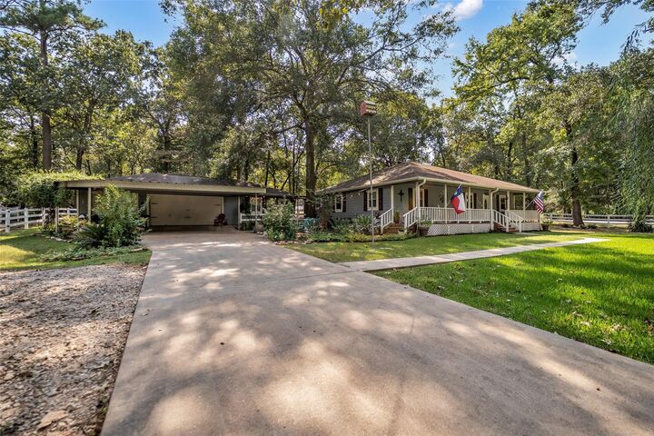 1100 Papoose Trail  Conroe TX 77316 photo