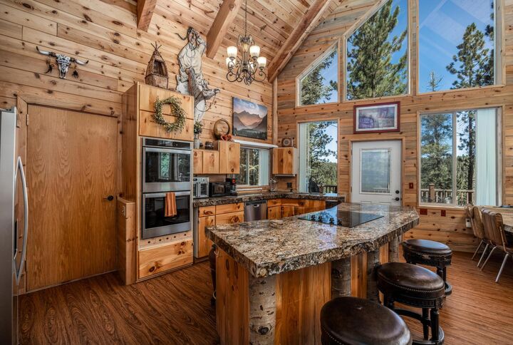 Property Photo:  1795 E Beech Craft Dr  UT 84762 