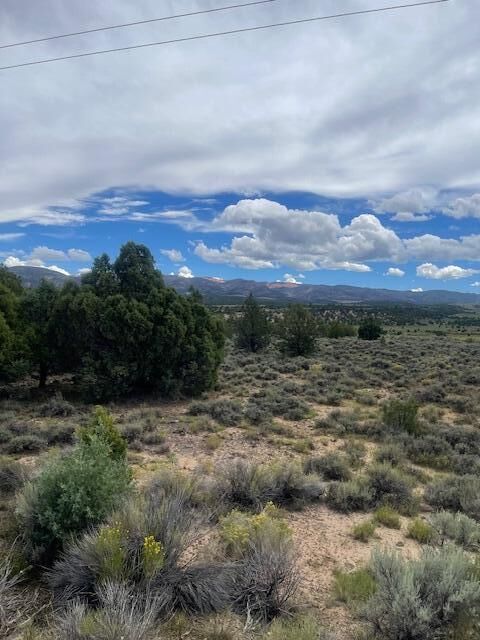 Property Photo:  1091 S Old US Hwy 89  UT 84735 