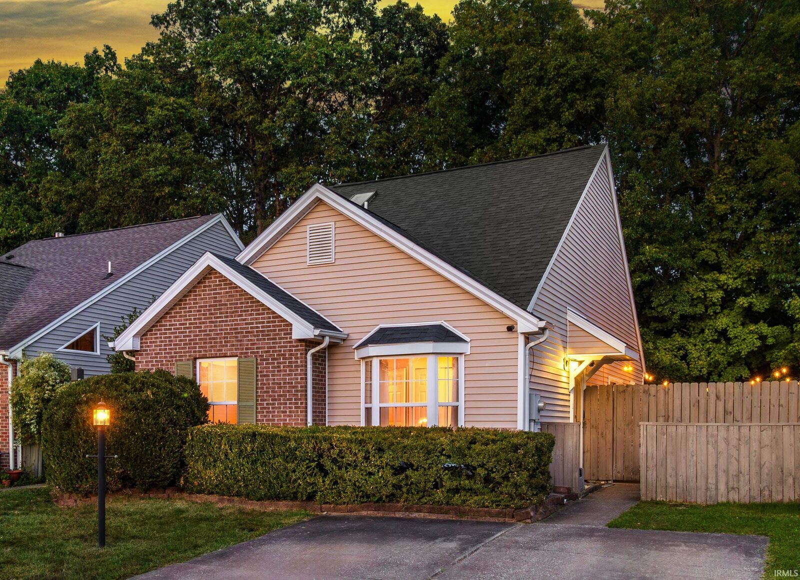 Property Photo: 3941 Seasons Pointe IN 47715
