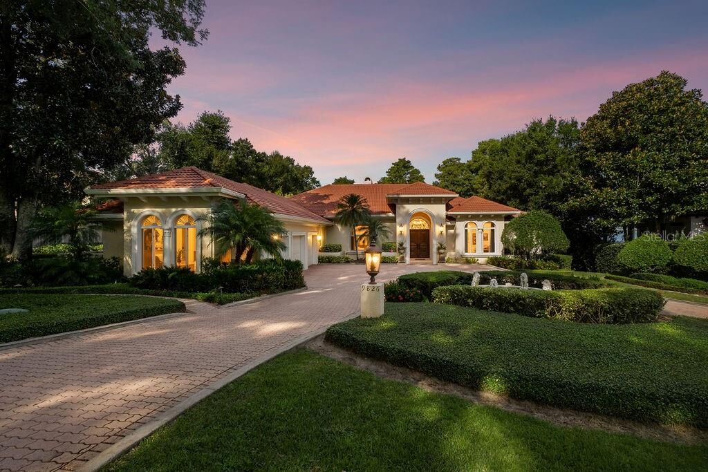 Property Photo:  9826 Laurel Valley Drive  FL 34786