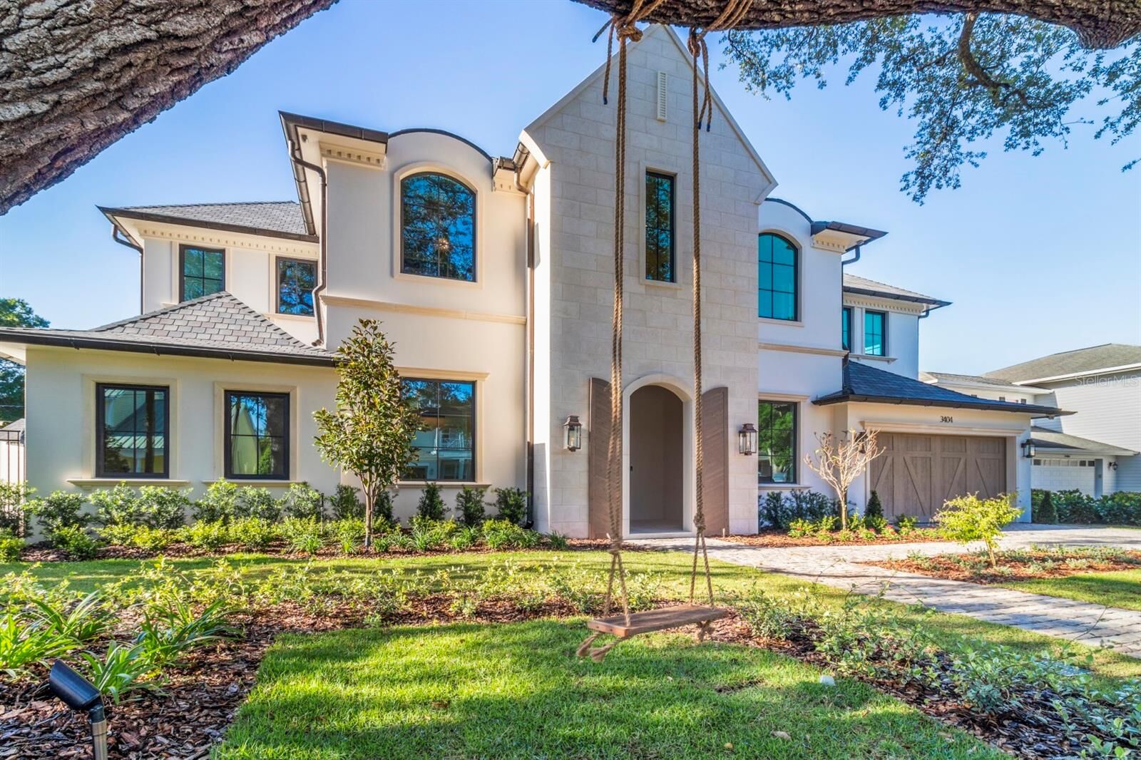 Property Photo:  3404 W Corona Street  FL 33629 