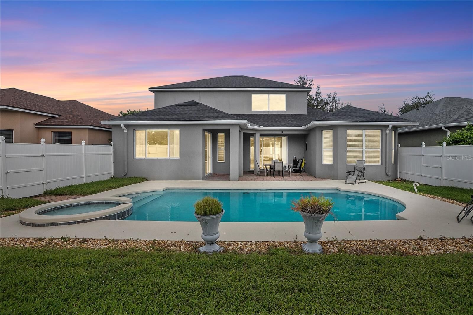 Property Photo:  5040 Rock Rose Loop  FL 32771