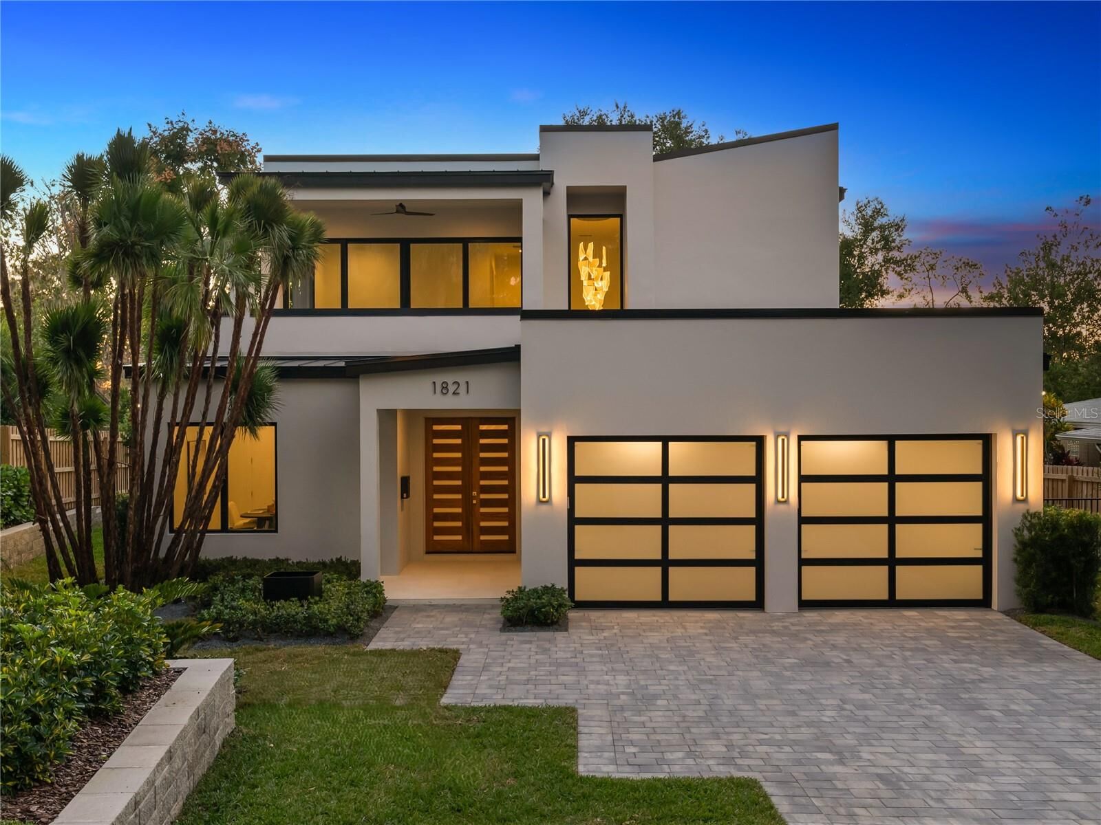 Property Photo:  1821 Englewood Road  FL 32789 